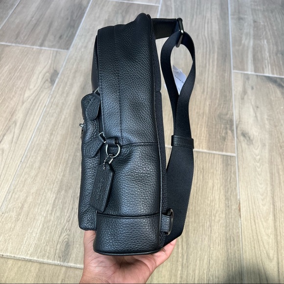 Coach West Pack - Picture 4 of 8